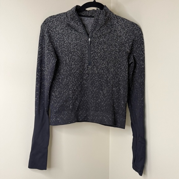 Lululemon RestLess Cropped Half Zip – Herringbone Fade Black & White Long Sleeve - Picture 5 of 9